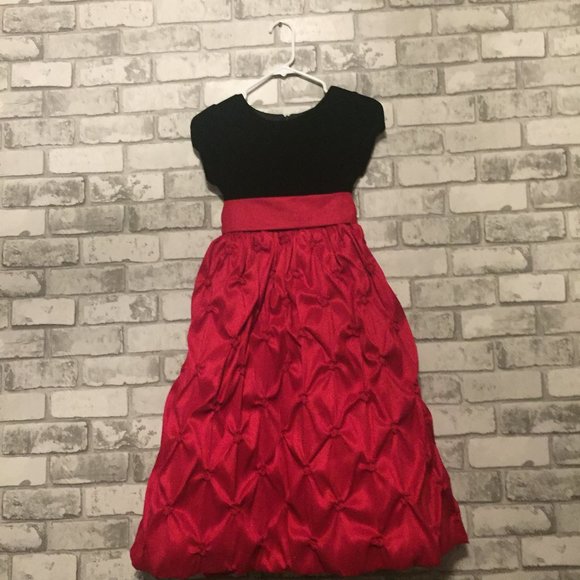 STUNNING Girl's Holiday Dress Size 12 - Picture 1 of 10